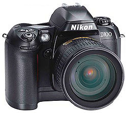 Nikon D100.jpg
