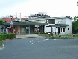 Nishitetsu Gojo Station01.jpg