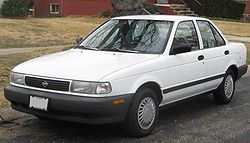 1993-1994 Nissan Sentra E sedan