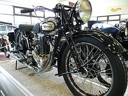 Norton 350cc Model 50 1935.JPG