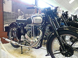 Norton ES2 motorcycle 1949.JPG