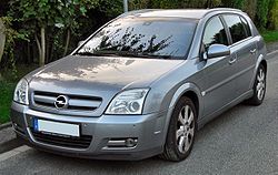 Opel Signum front 20090919.jpg
