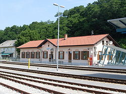 Ormoz-train station.jpg