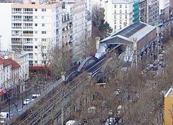 Paris metro aerial station dsc00849.jpg