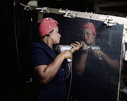 A real-life Rosie the Riveter.