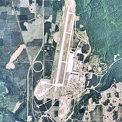 Sawyer International Airport-2006-USGS.jpg