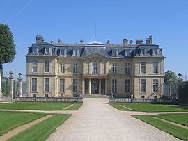 Château de Champs-sur-Marne, France.jpg