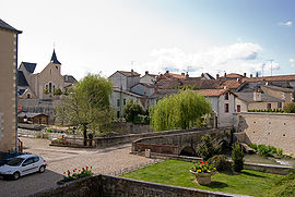 Chasseneuil-du-Poitou 2.jpg