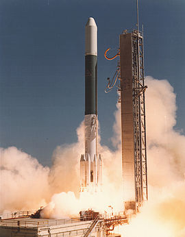 Launch of IUE on a Delta 2914