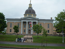 Ontario County Courthouse, Canandaigua, New York.jpg
