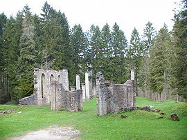 Ornes Ruines de l'église.JPG