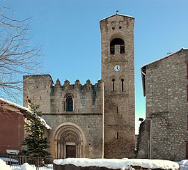 Santa Maria de Cornellà de Conflent - Façana principal - edit.JPG
