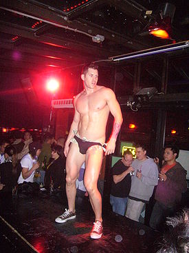 Male stripper San Francisco January 2009.jpg