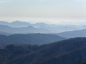 Deogyusan from Hyangjeok Peak.jpg