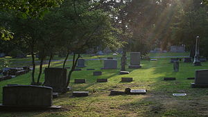 2008-07-21 Old Chapel Hill Cemetery 2.jpg