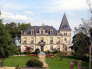 Château Bellegarde Rion.JPG