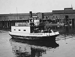 City of Clinton (steam ferry).jpeg