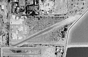 Douthitt Strip Airport-CA-28May2002-USGS.jpg
