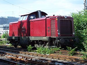 V 211 01 in July 2005 at Mannheim