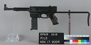 MAT Submachine Gun.jpg