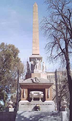 Obelisco Dos de mayo (Madrid) 01.jpg