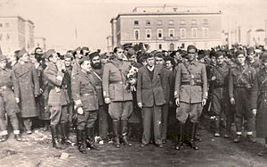 Partisans in Tirana.jpg