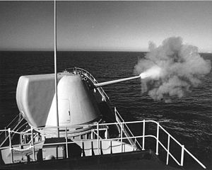 USS Hull (DD-945) testing Mk71 8 inch gun.jpg