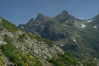 The Krottenspitze and Öfnerspitze from the Kratzer