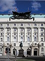 Regierungsgebäude Vienna June 2006 012.jpg