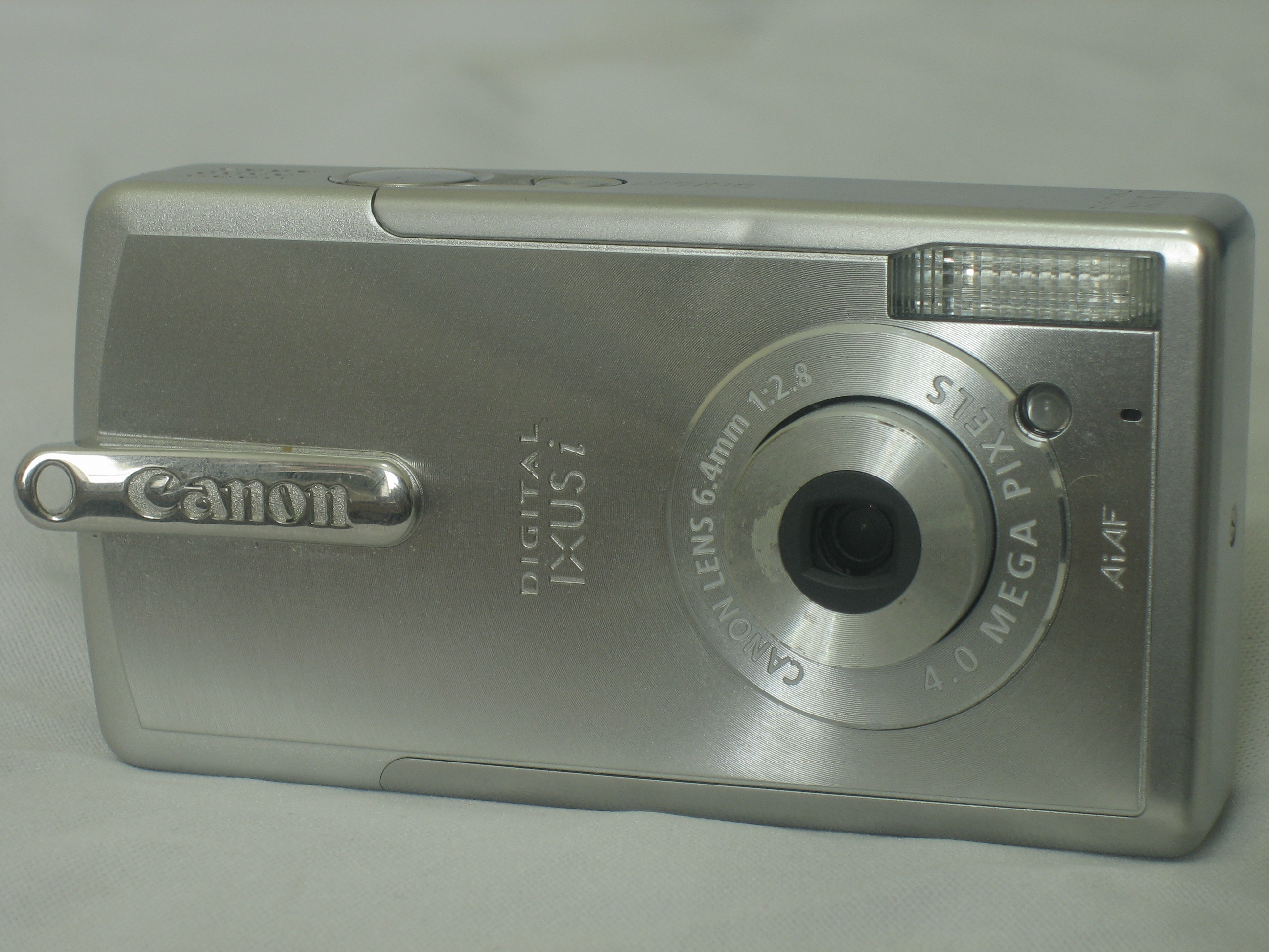 Canon Digital IXUS