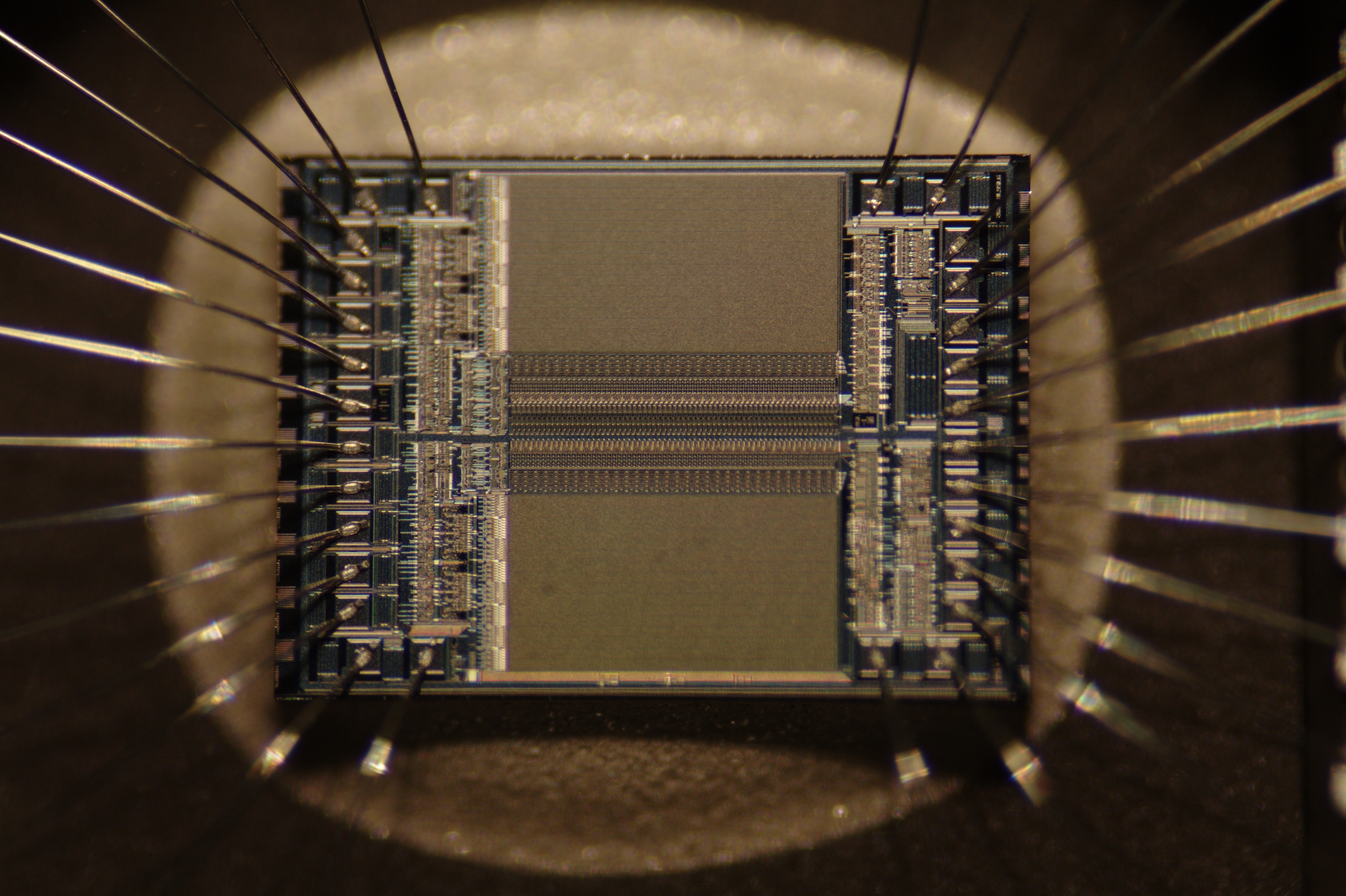 ZZU Plowdiw Mikrochip integrated Circuit UDSSR 1 UO709S 8735 NOS 
