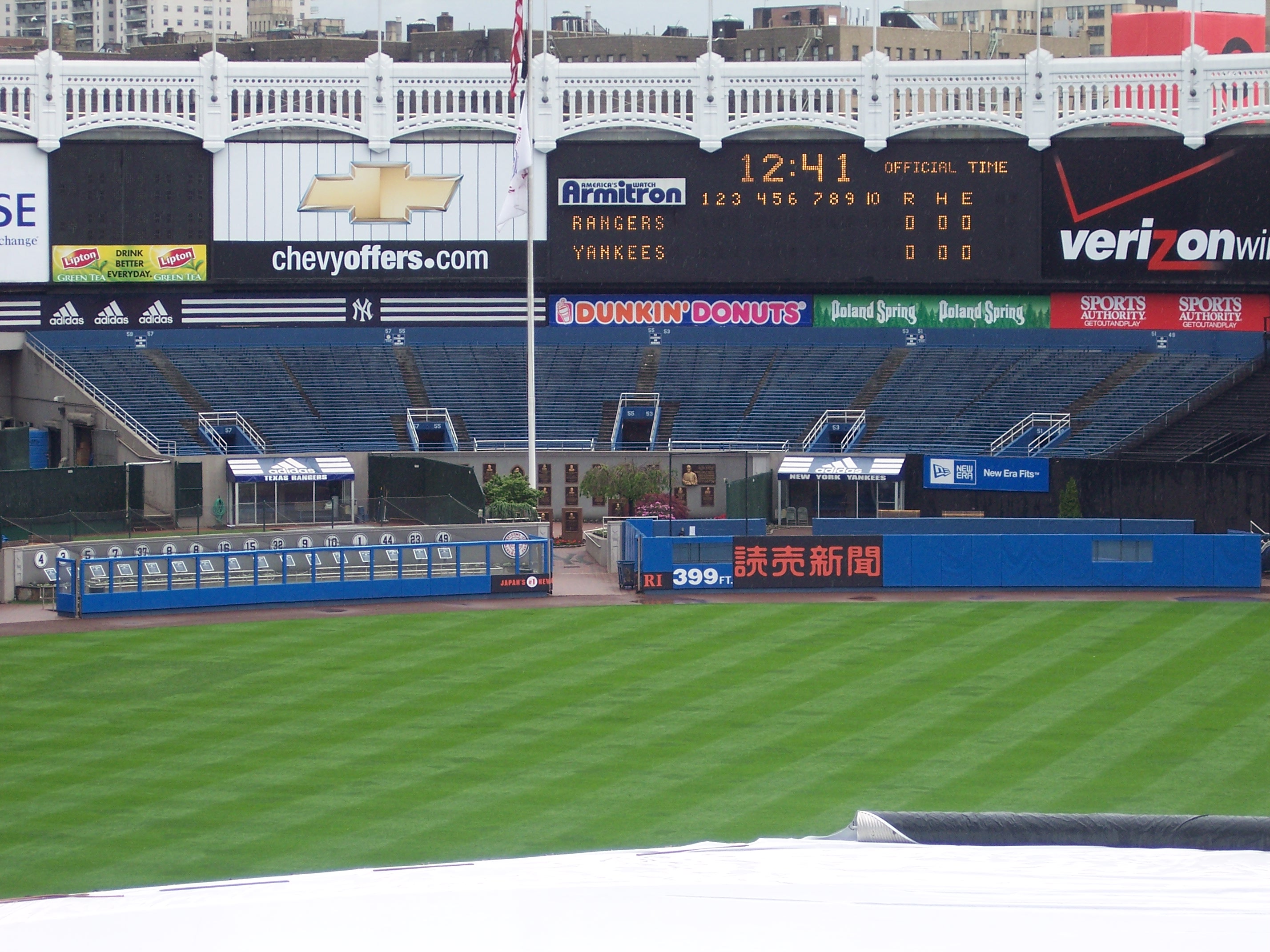 Yankee Stadium: Monument Park - Retired Numbers - Elston H…